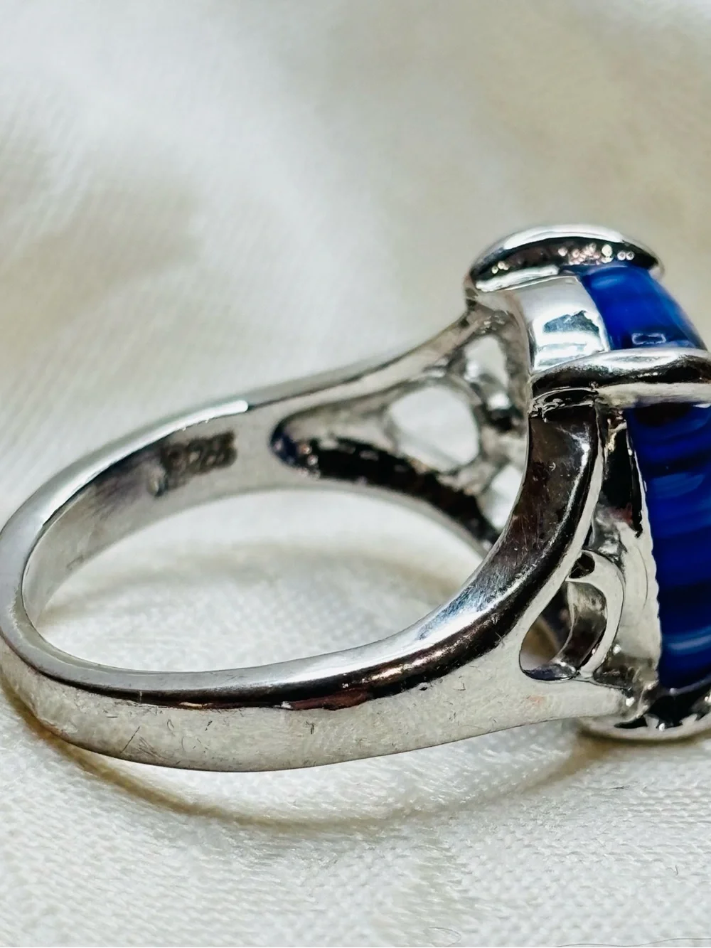 Millefiori Art Glass Blue and Red Ring Size 7.75